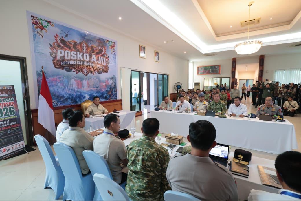 Prabowo Kerahkan 17 Helikopter dan 1.500 Prajurit TNI untuk Atasi Karhutla di Kalimantan