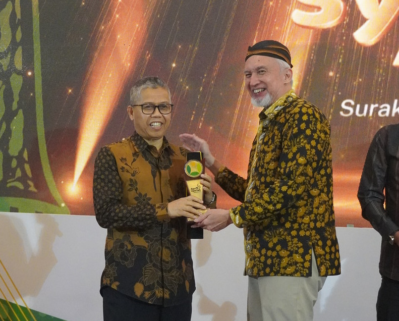 Raih Penghargaan Inovasi Penghimpunan Dana, BPR Syariah Amanah Ummah Kelola Dana Rp587,73 Miliar Dengan Konsep Syariah Murni