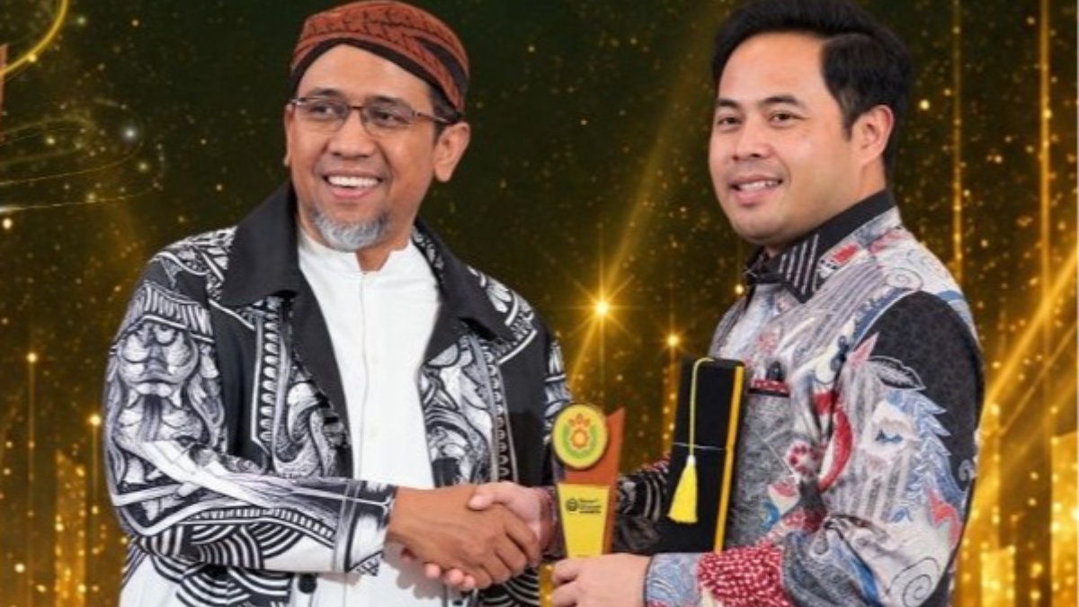 BPR Syariah HIK Borong 3 Penghargaan HIMBARSI, dari Keterbukaan Informasi hingga Social Finance