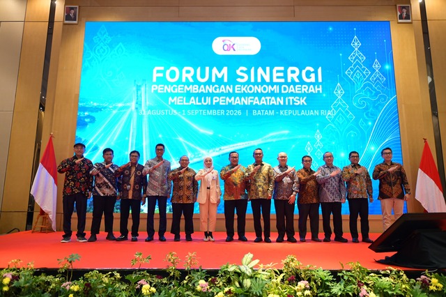 OJK Perkuat Literasi Keuangan Digital Generasi Muda, Waspadai FOMO hingga Penipuan