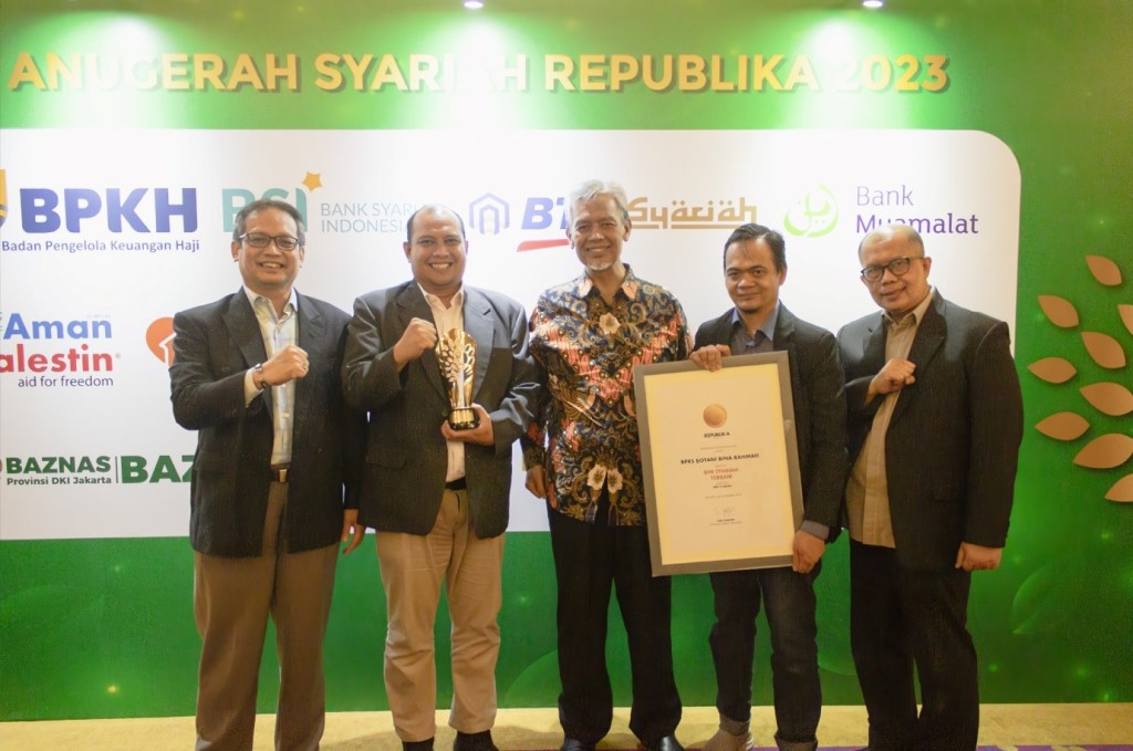 BPRS Botani Raih Penghargaan Anugerah Syariah Republika 2023