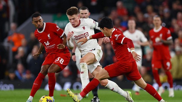 Terima Hasil Imbang, Liverpool Tergeser dari Puncak Klasemen