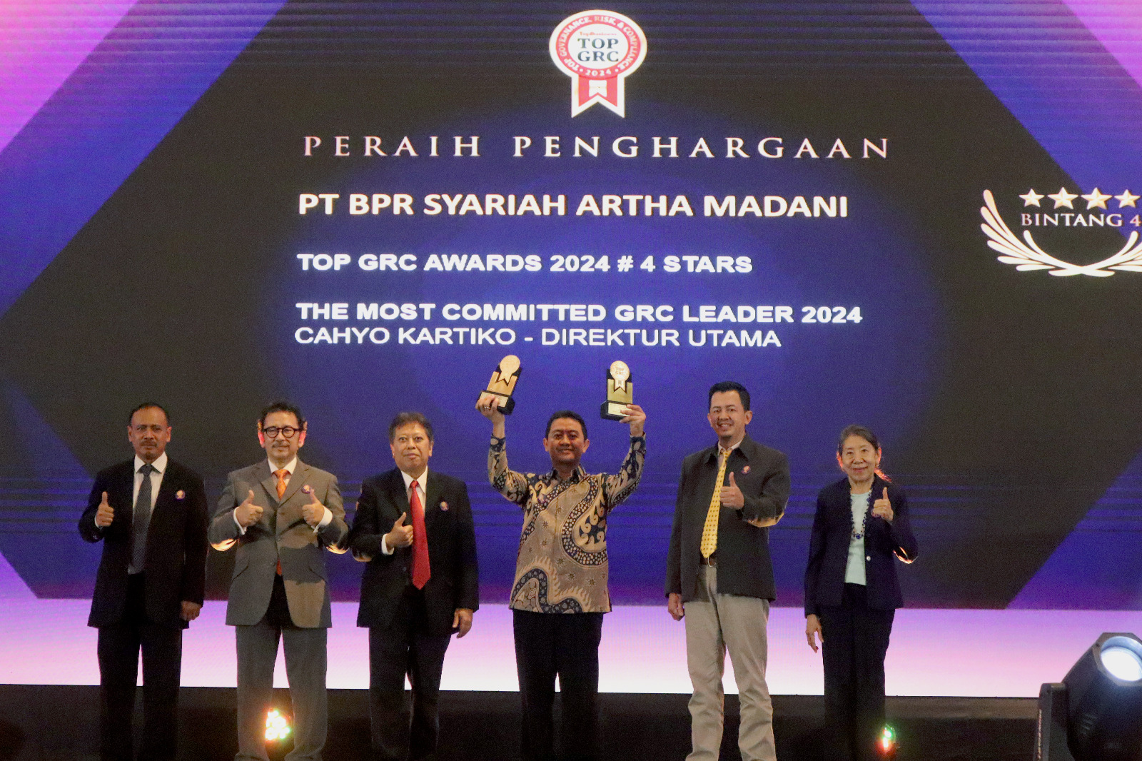 Bank Syariah Artha Madani Raih 2 Penghargaan Tata Kelola di GRC Awards 2024