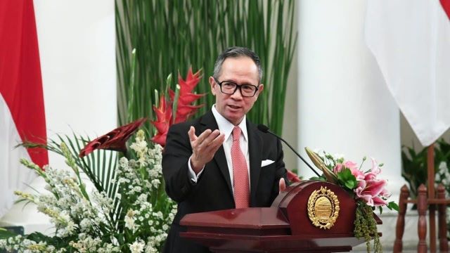 Respons Tarif Trump, OJK Rumuskan Kebijakan Lindungi Industri