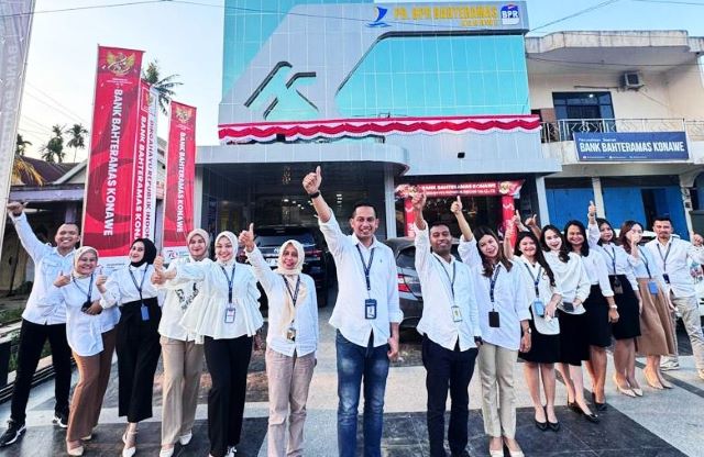 Gelar Pasar Sembako Murah, BPR Bahteramas Konawe Selatan Bantu  Masyarakat