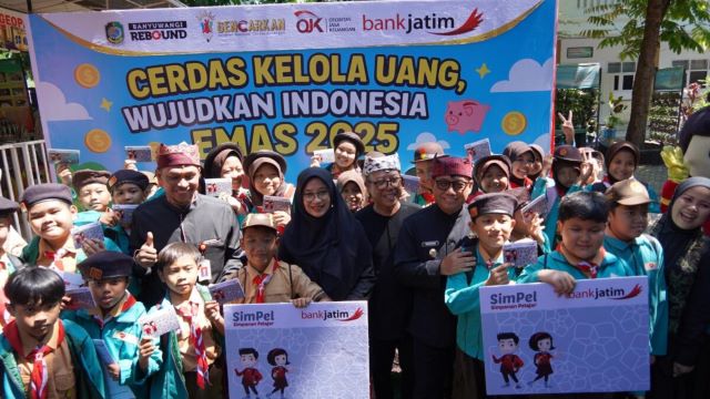 1.000 Pelajar di Banyuwangi Dapat Rekening Baru dari Bank Jatim, Belajar Atur Keuangan