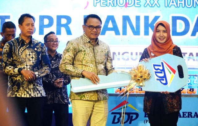 BPR Bank Daerah Pati Bagikan Hadiah Fantastis Rayakan HUT ke-30