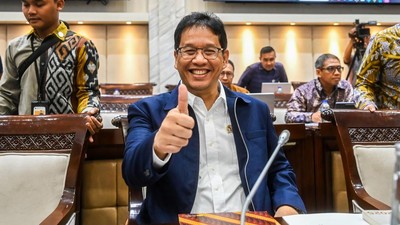 Sidak Bank Mandiri, Menkeu Purbaya: Kinerja Memuaskan, 70% Dana Pemerintah Rp55 Triliun  Tersalurkan