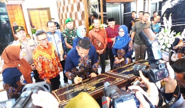 BPR Bank Daerah Bojonegoro Resmikan Gedung Pusat, Simbol Pertumbuhan Ekonomi Rakyat