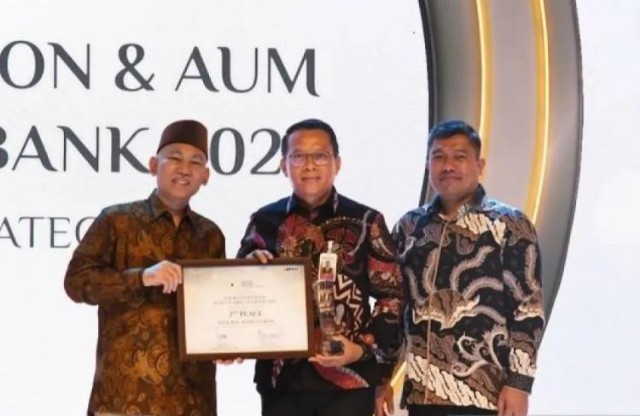 BRK Syariah Sabet Dua Penghargaan di Hajj Banking Award BPKH 2025